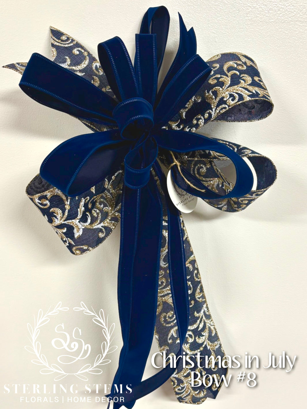 #8 Christmas Bow