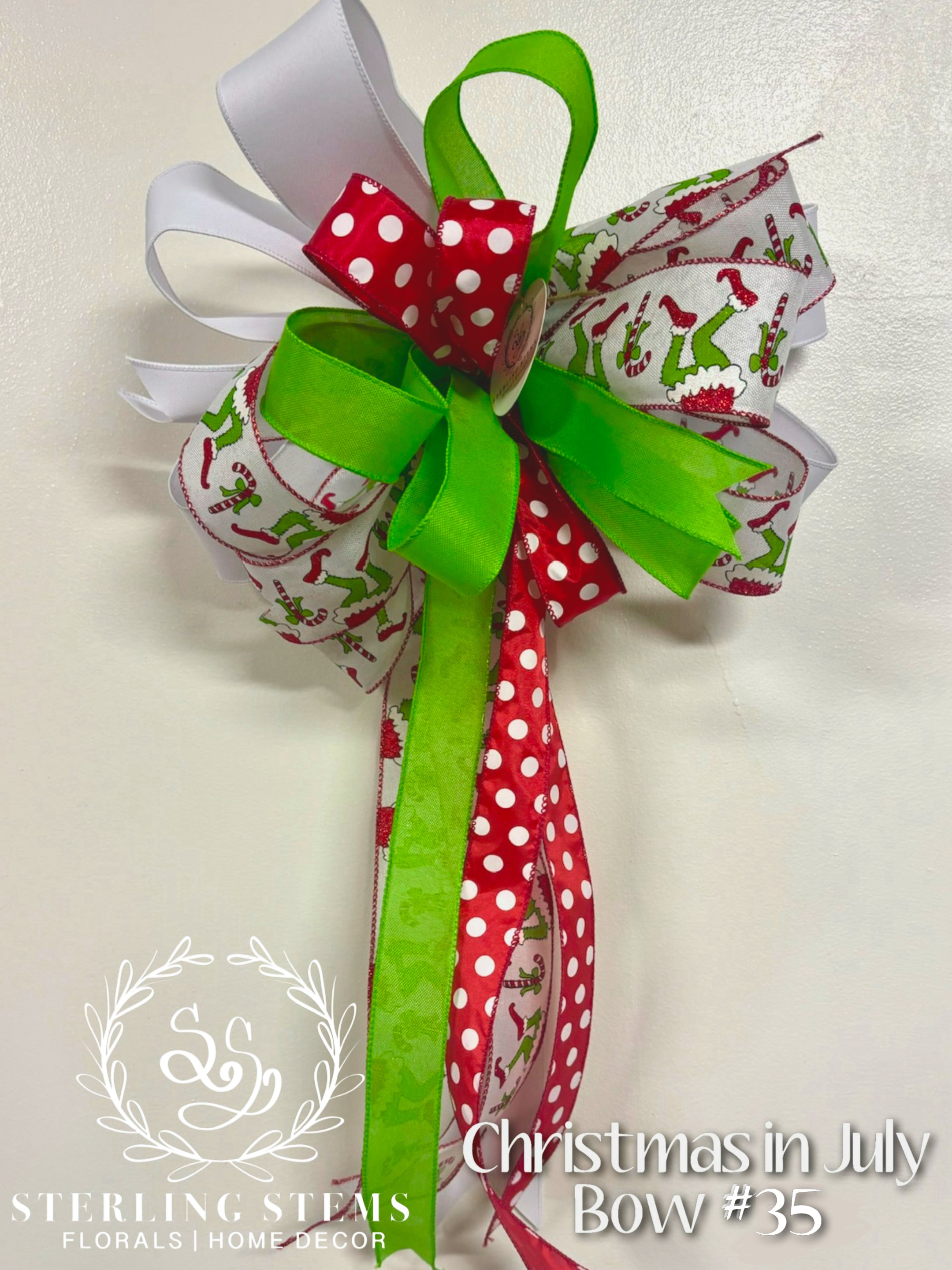 #35 Christmas Bow