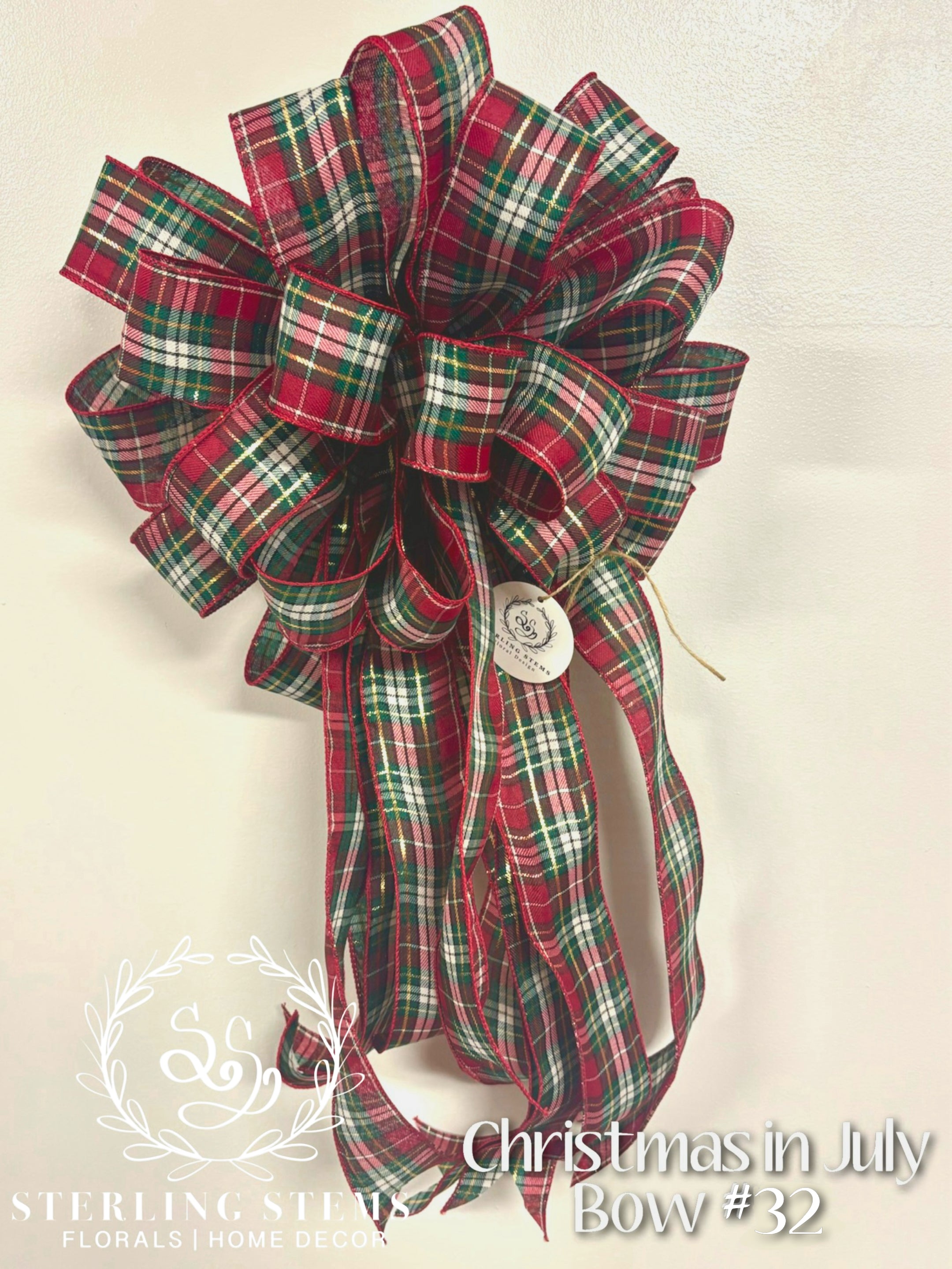 #32 Christmas Bow