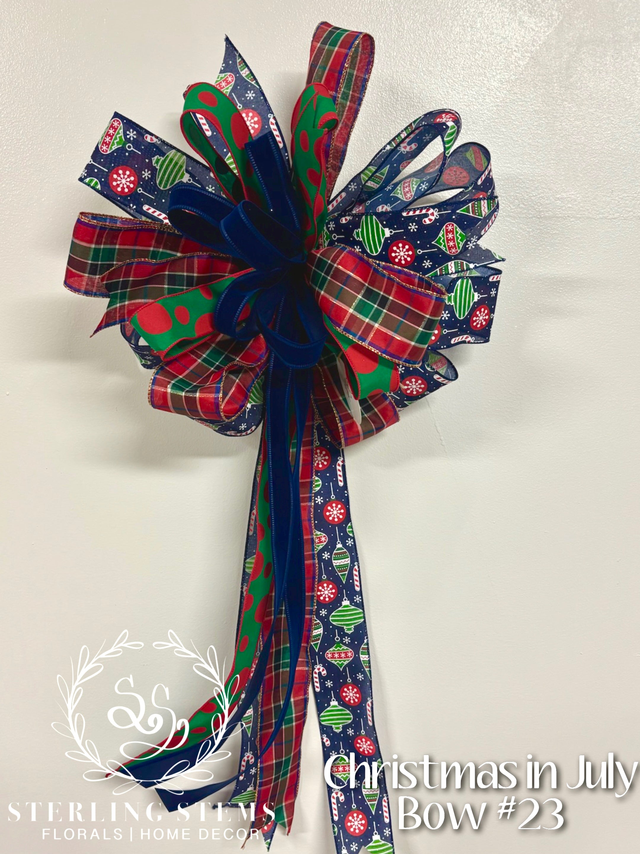#23 Christmas Bow