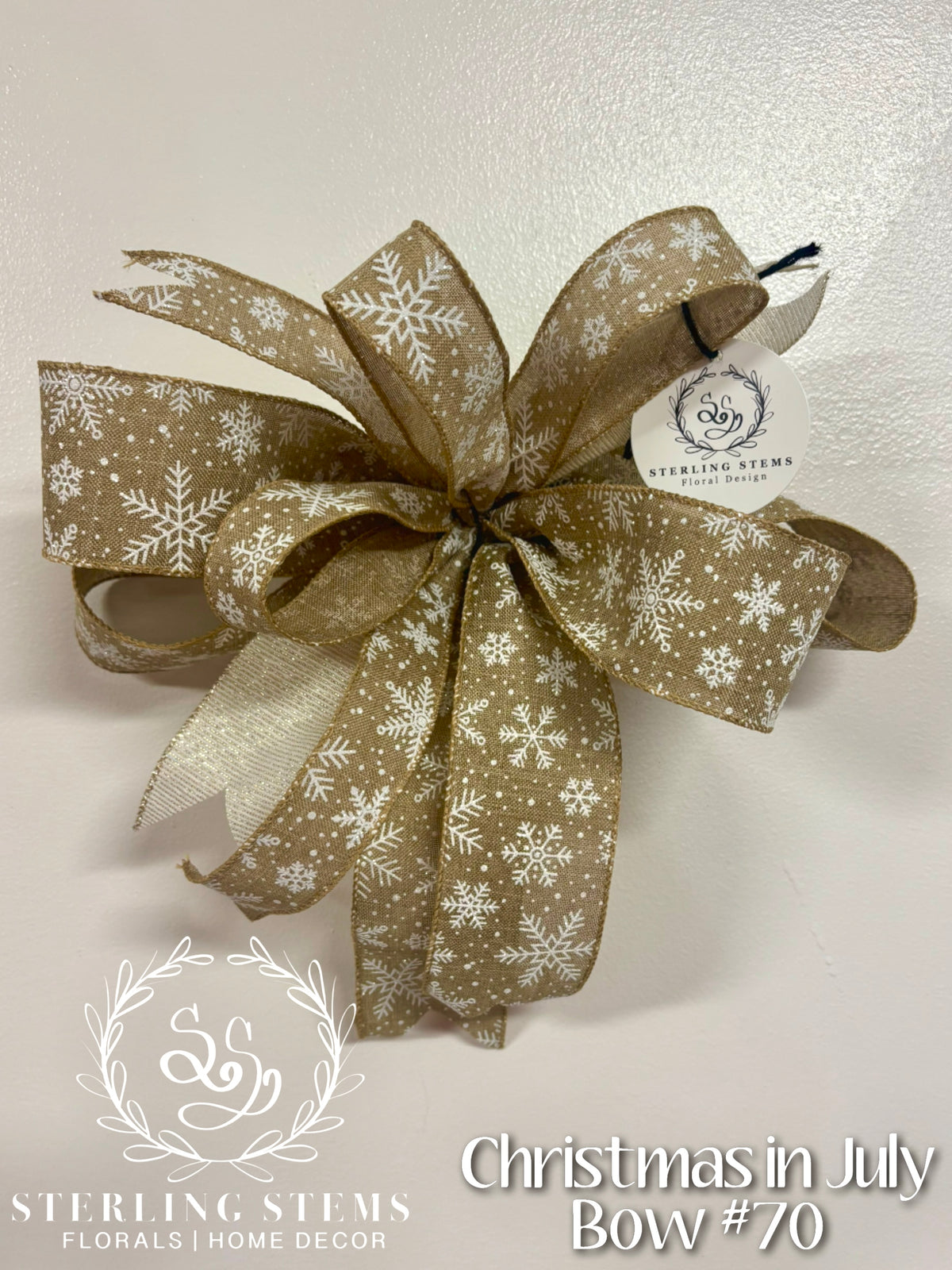 #70 Small Christmas Bow