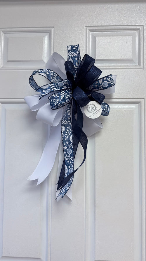 #29 Christmas Bow